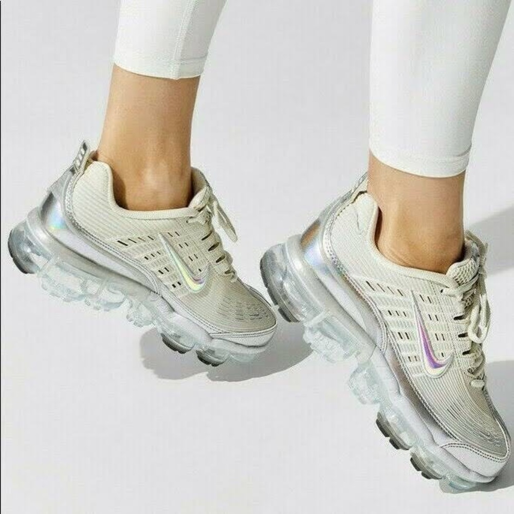 Nike Air Vapormax 360 metallic sneakers